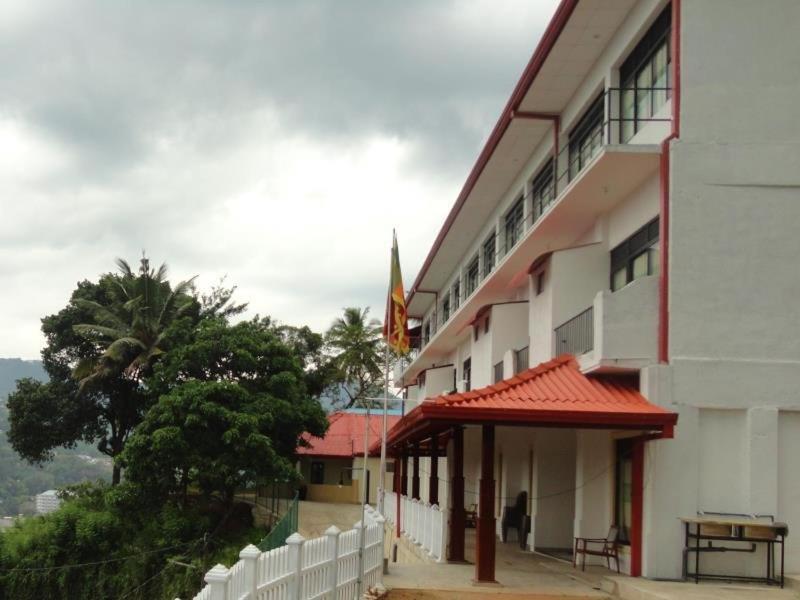 Satyodaya Educational Training Centre Kandy Exteriör bild